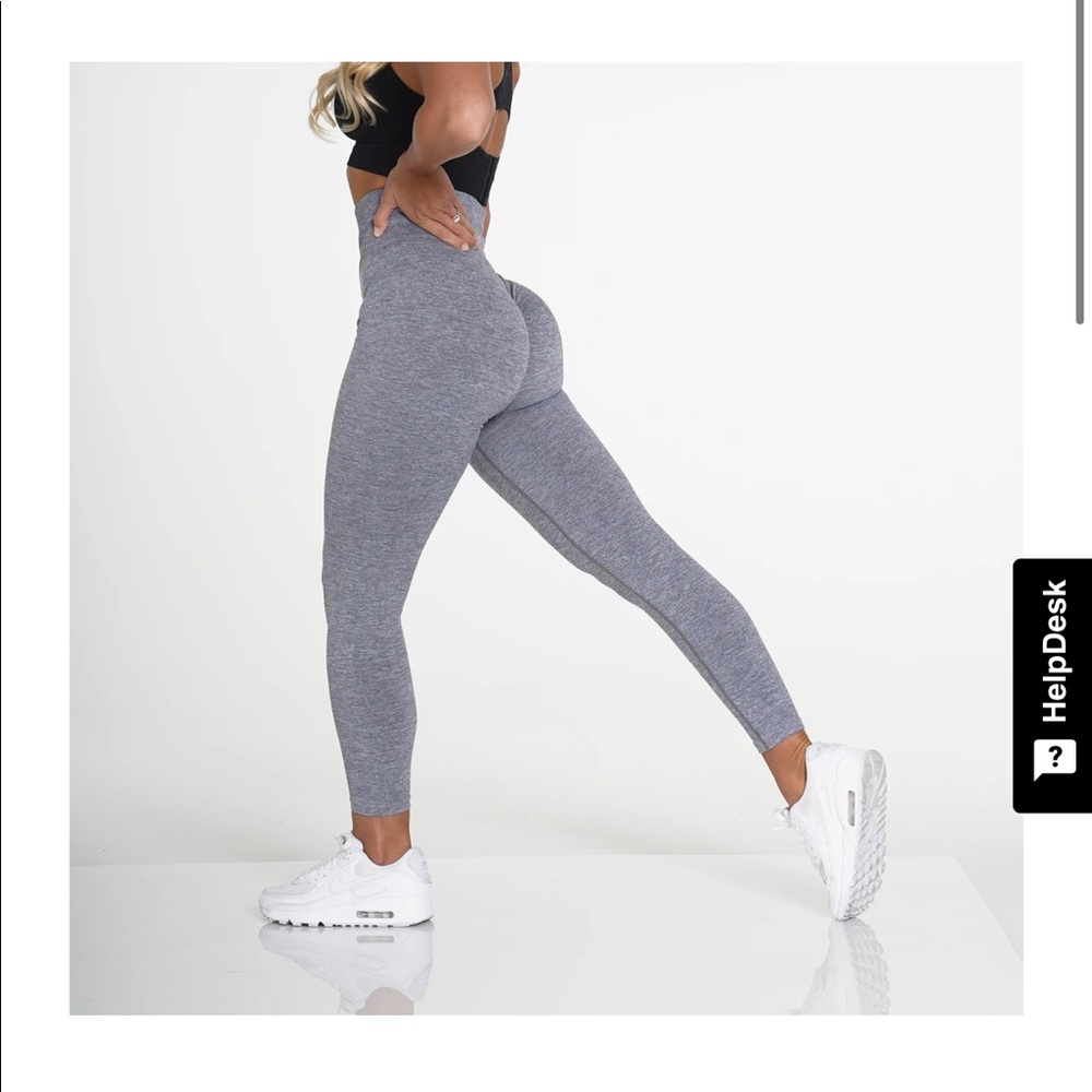 NVGTN Scrunch Seamless Leggings